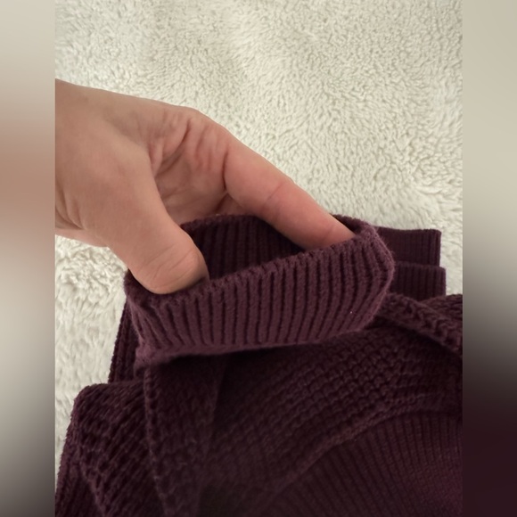 2 for $10!!! Wine color  turtleneck sweater - Picture 5 of 6